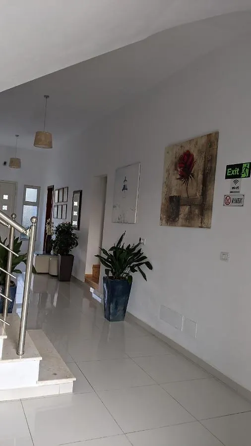 Kune Vain Guest House Tale